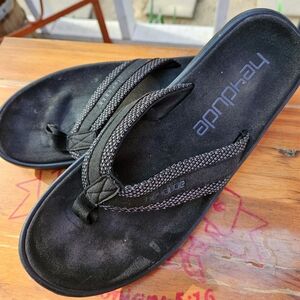 Hey Dude Men's Black Padded Strap Flip-Flops